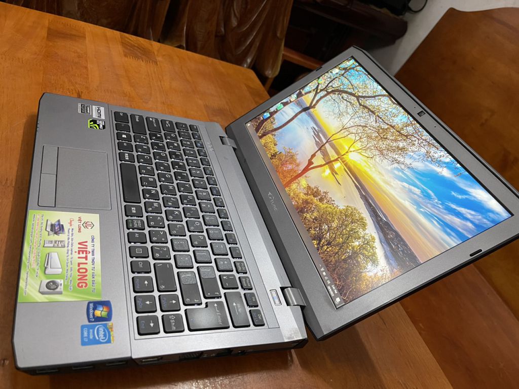 Laptop Cũ Clevo Gaming W230ss Core i7 - Laptop Cũ Việt Long