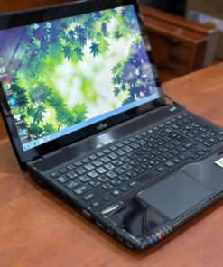 Laptop Cũ Fujitsu Ah56 Core i7 Touchscreen