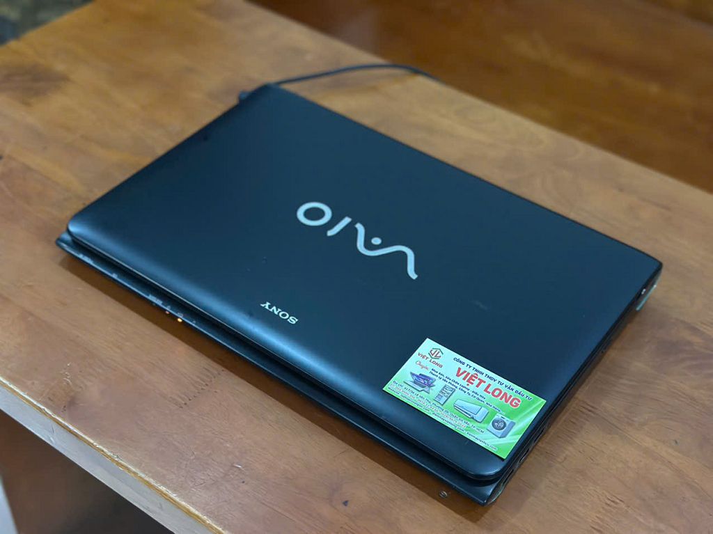 PC Portable Sony Vaio SVE15 – I7 3632QM, 16Go RAM, 1To SSD, Win11 Pro + Office 2021 – Reconditionné